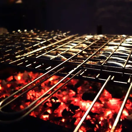 Moka Surfhouse Ericeira