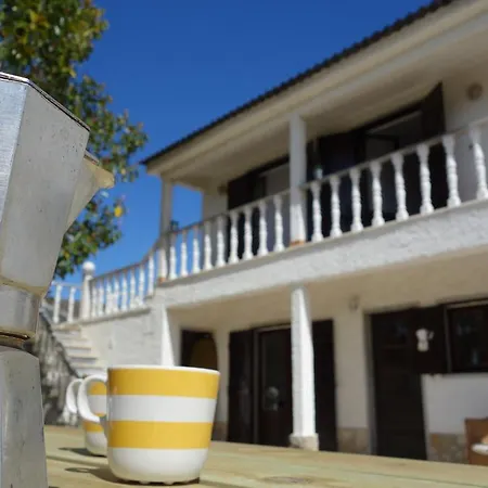 Auberge de jeunesse Moka Surfhouse
